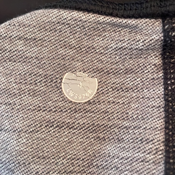 Lululemon Barre Pulse Pant Sz 4 Black/Gray - Picture 10 of 10